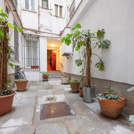 Sophisticated Brand New Flat Appartement Madrid Buitenkant foto
