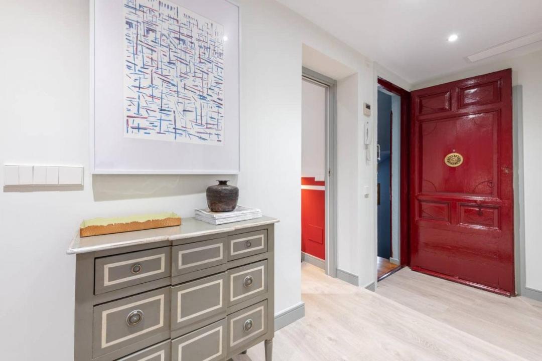Sophisticated Brand New Flat Appartement Madrid Buitenkant foto