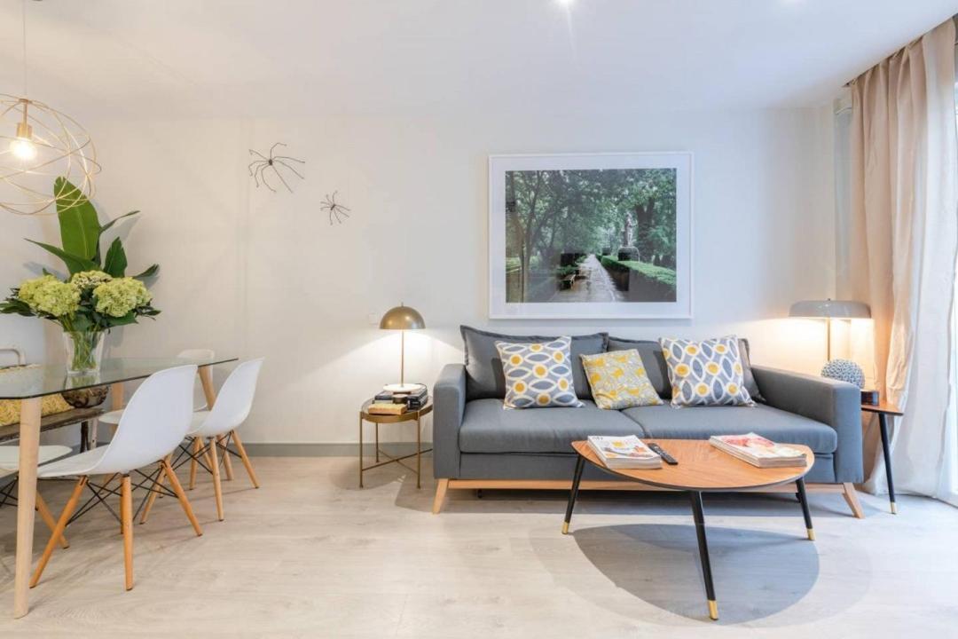 Sophisticated Brand New Flat Appartement Madrid Buitenkant foto